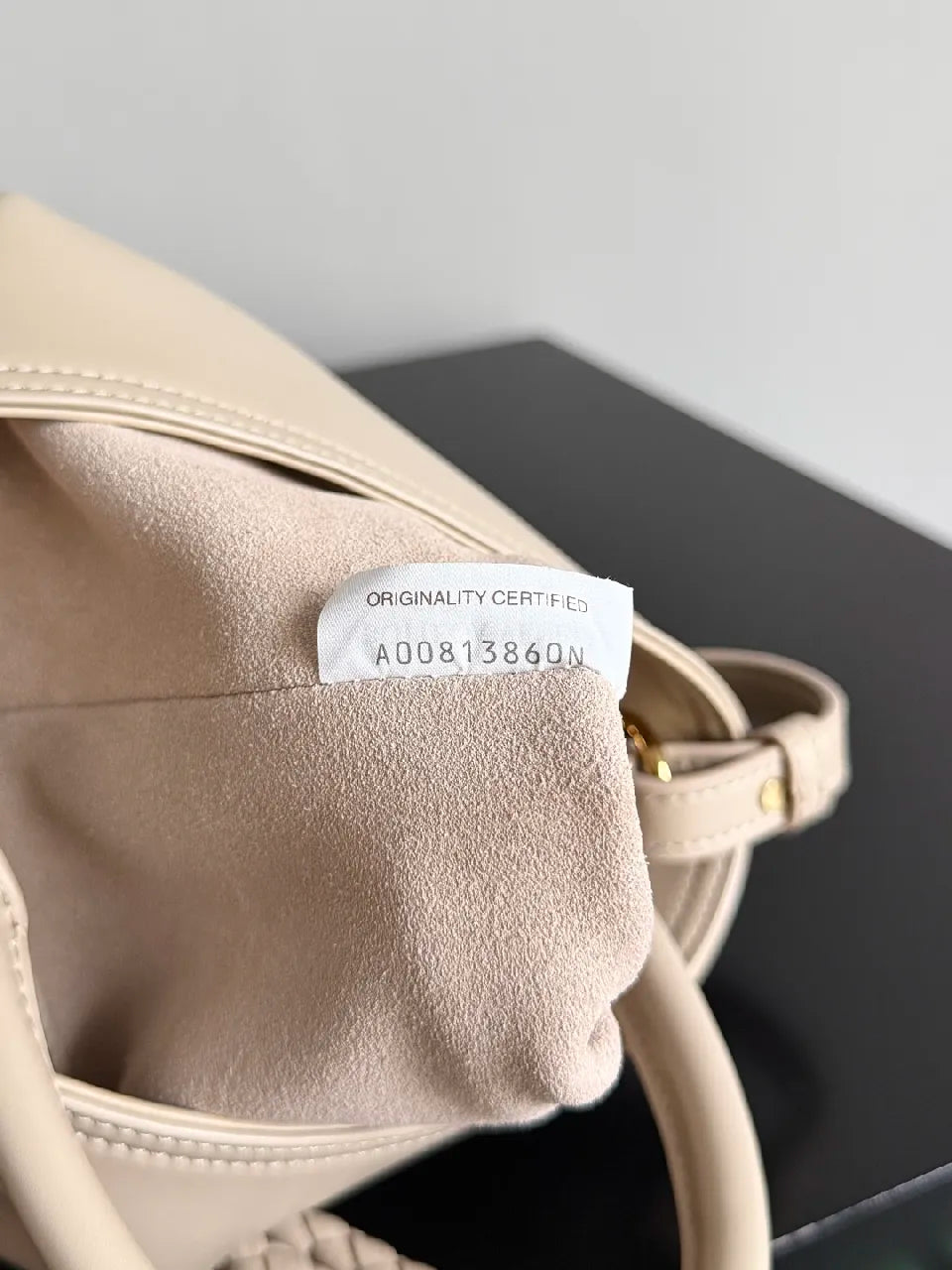 BV 25S Small Liberta Bag 22cm Beige Calfskin GHW