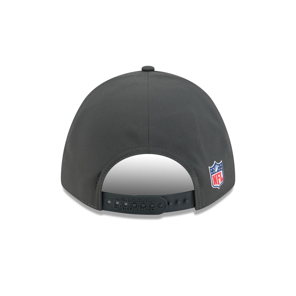 Arizona Cardinals 2025 Sideline Cold Weather Steel Clouds 9FORTY M-Crown Snapback Hat