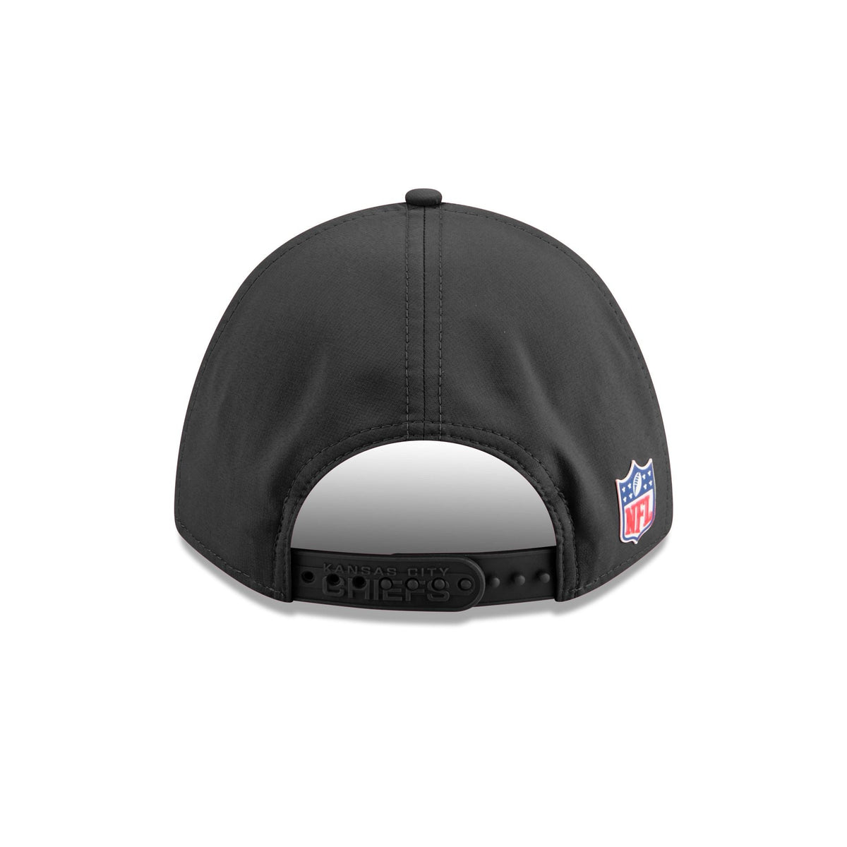 Kansas City Chiefs 2025 Sideline Cold Weather Steel Clouds 9FORTY M-Crown Snapback Hat