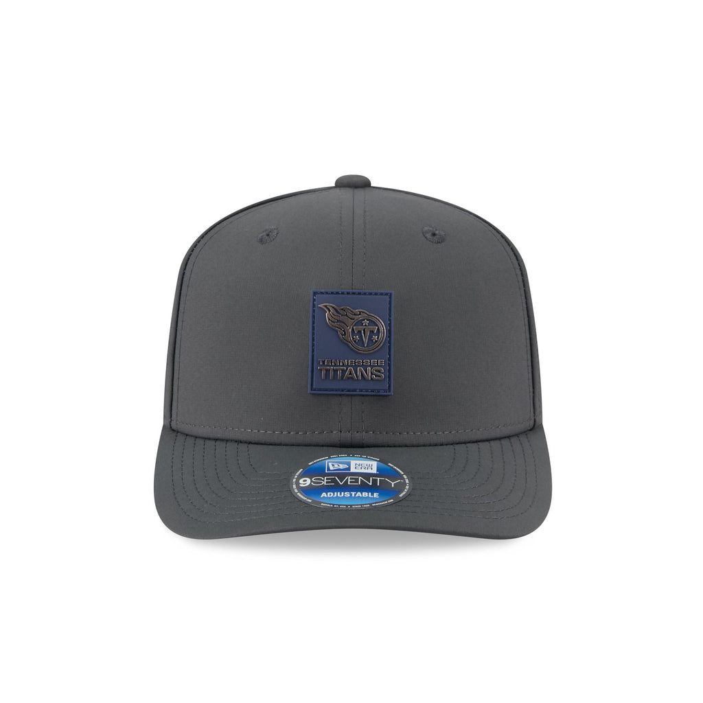 Tennessee Titans 2025 Sideline Cold Weather Steel Clouds 9SEVENTY Stretch-Snap Hat