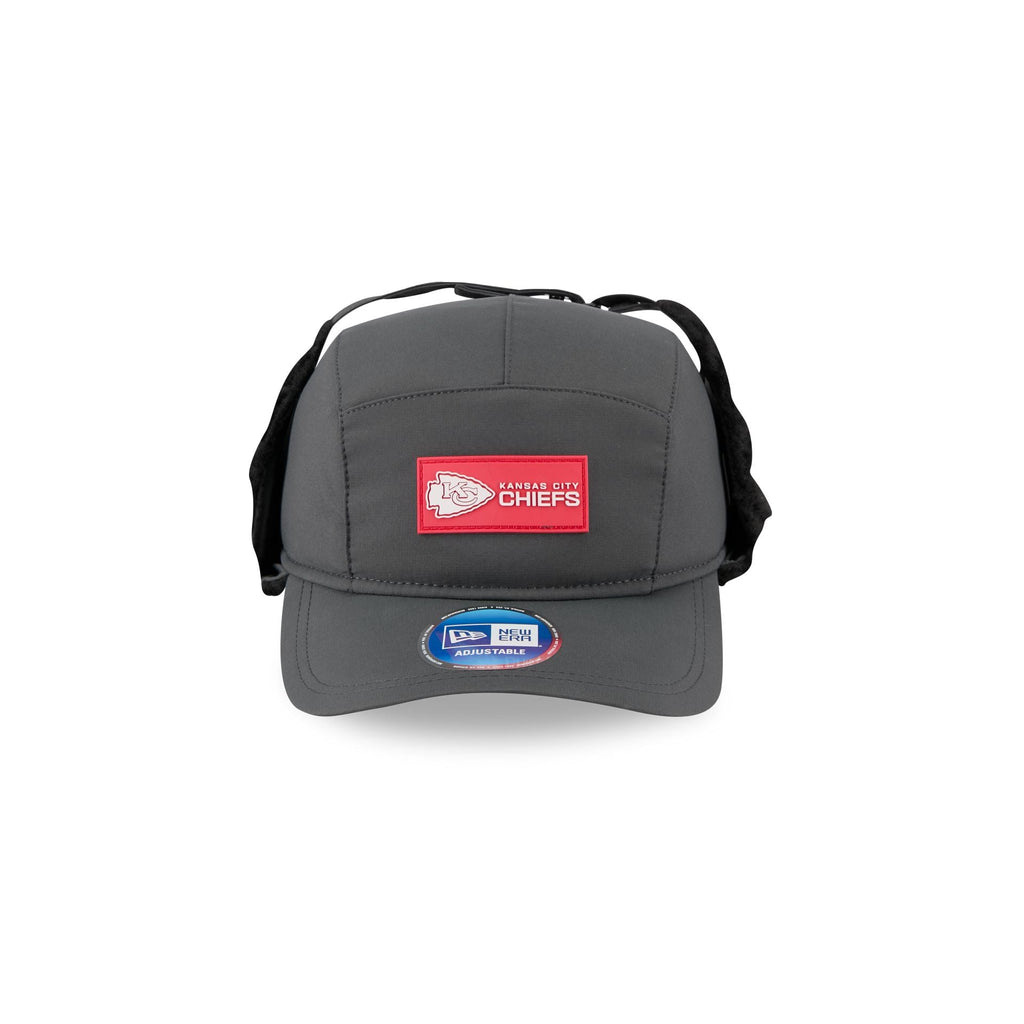 Kansas City Chiefs 2025 Sideline Cold Weather Steel Clouds Runner Dogear Adjustable Hat