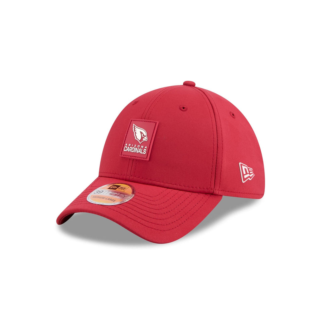 Arizona Cardinals 2025 Sideline Hot Weather 39THIRTY Stretch Fit Hat