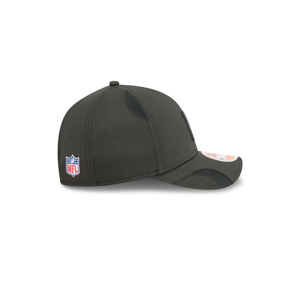 Las Vegas Raiders 2025 Sideline Hot Weather Kids 9FORTY M-Crown Snapback Hat