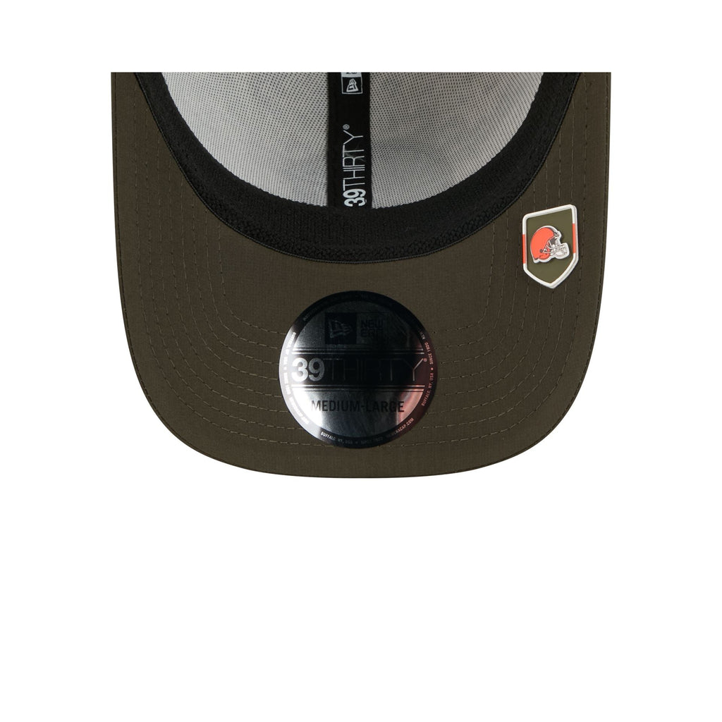 Cleveland Browns 2025 Salute to Service Digi Camo 39THIRTY Stretch Fit Hat