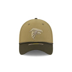 Atlanta Falcons 2025 Salute to Service 39THIRTY Stretch Fit Hat