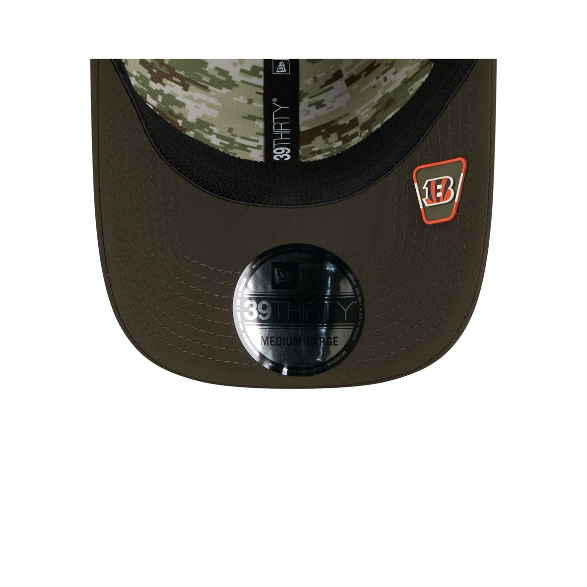 Cincinnati Bengals 2025 Salute to Service 39THIRTY Stretch Fit Hat