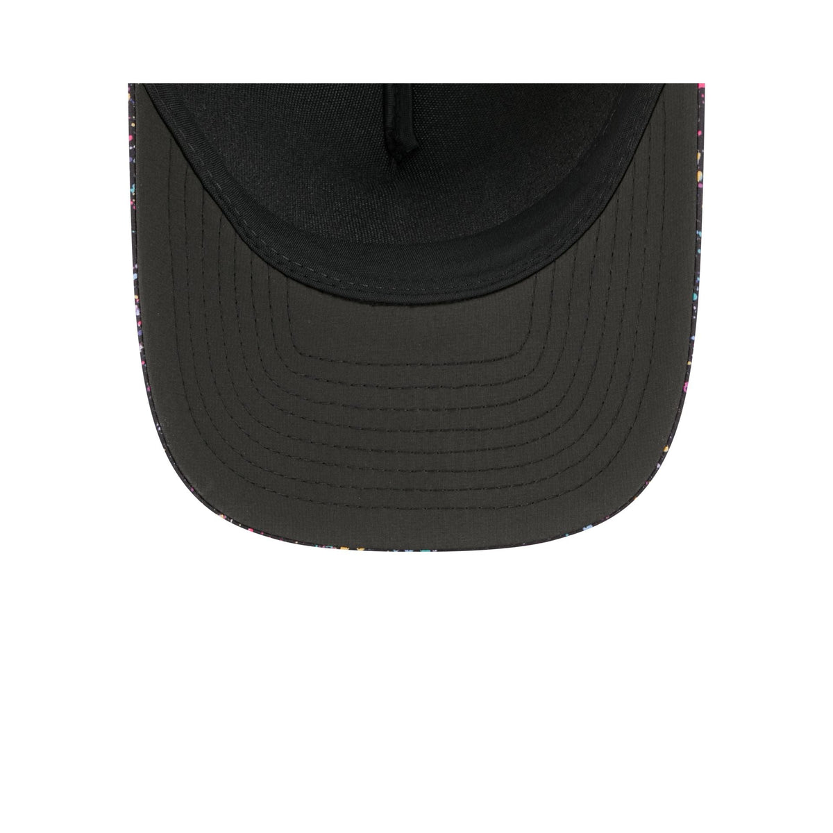 Las Vegas Raiders 2025 Crucial Catch 9FORTY M-Crown A-Frame Trucker Hat