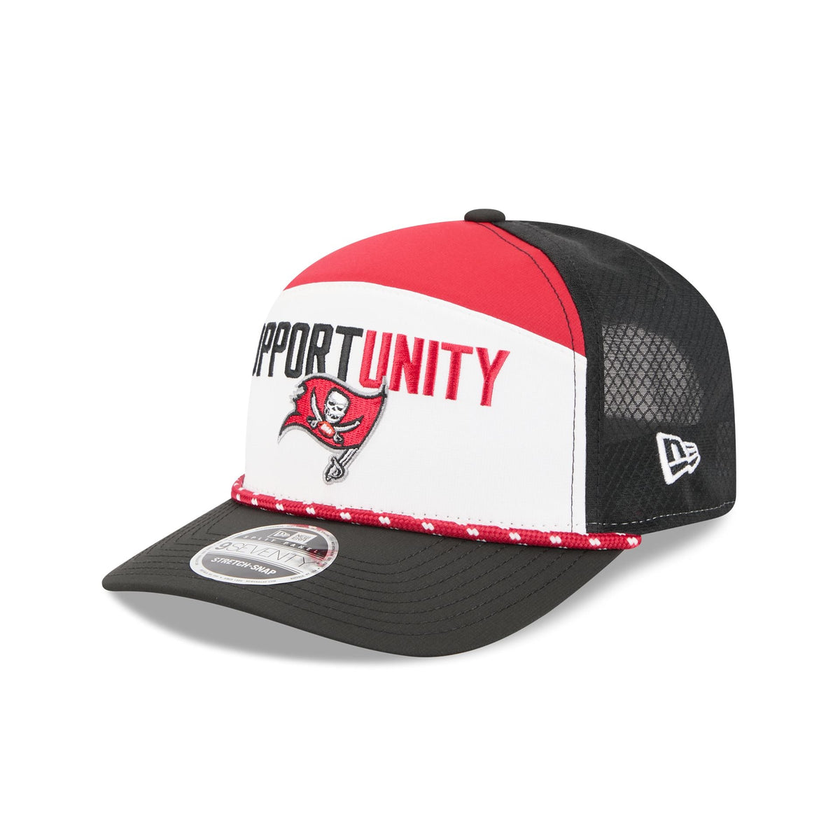 Tampa Bay Buccaneers 2025 Inspire Change Split Panel 9SEVENTY Trucker Hat