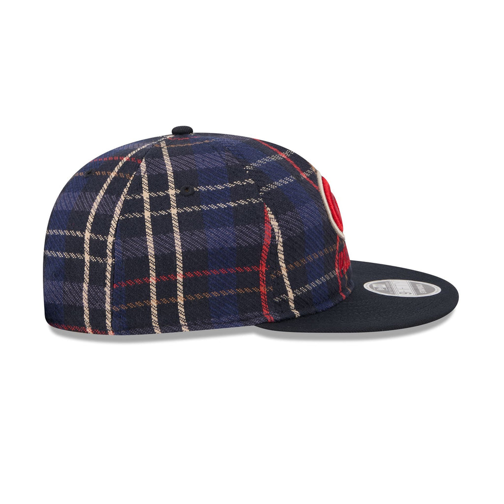 Green Bay Packers Grunge Plaid Retro Crown 9FIFTY Adjustable Hat