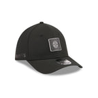 Pittsburgh Steelers 2026 Training Black 39THIRTY M-Crown Stretch-Fit Hat