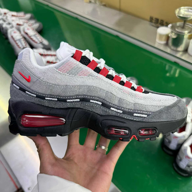 Nike Air Max 95 OG White Grey Red Casual Sneakers