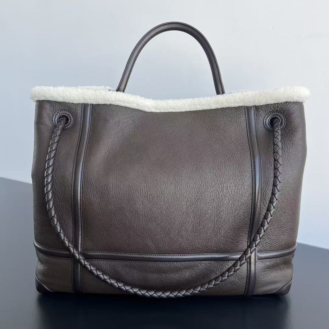 BV Andiamo Large Brown White Fur Leather