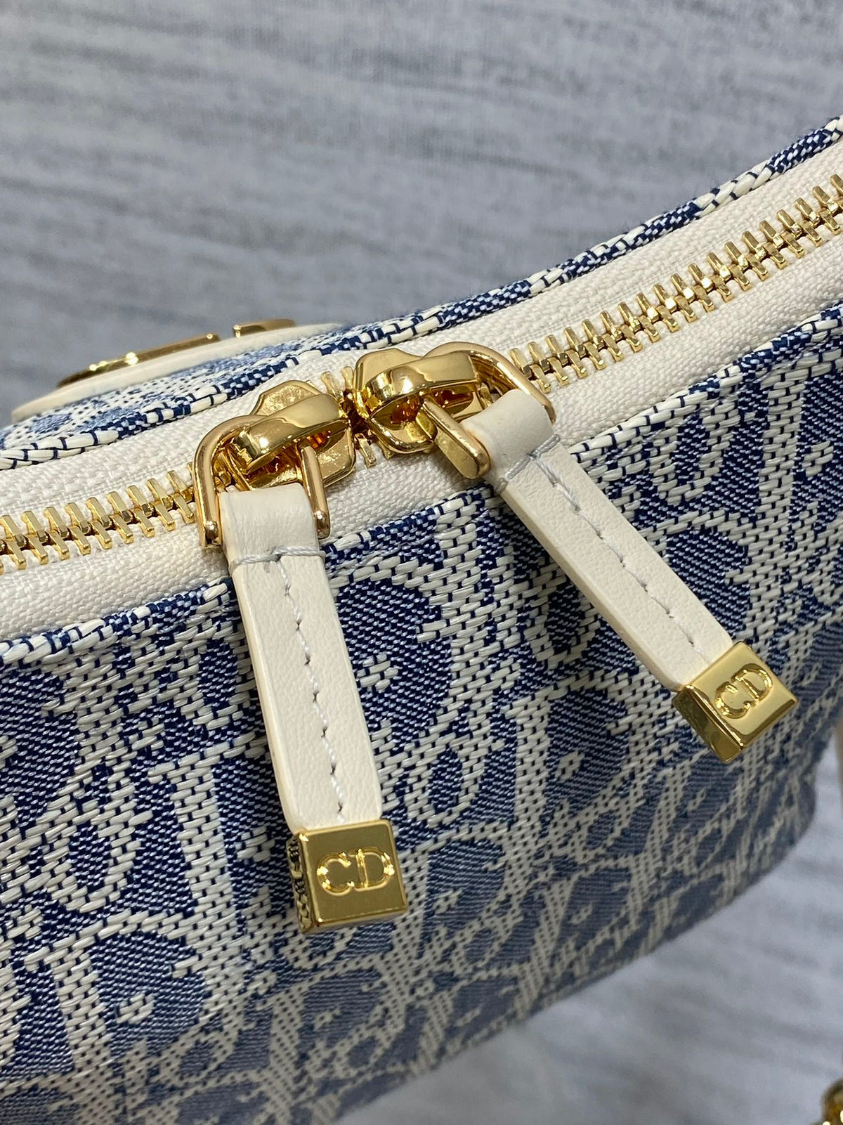 Dior 2025 Bag 19cm Blue mix White Oblique Fabric mix Leather 272832