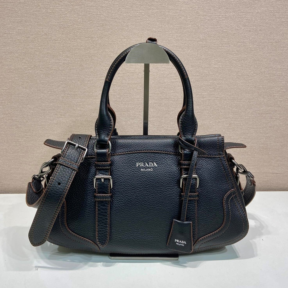 Prada Large Tote Bag 35cm Black Leather