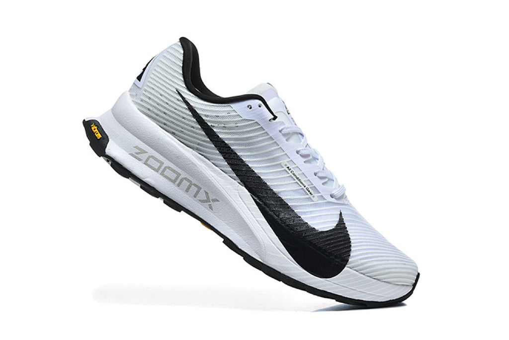 ACG Ultrafly Trail White/Black