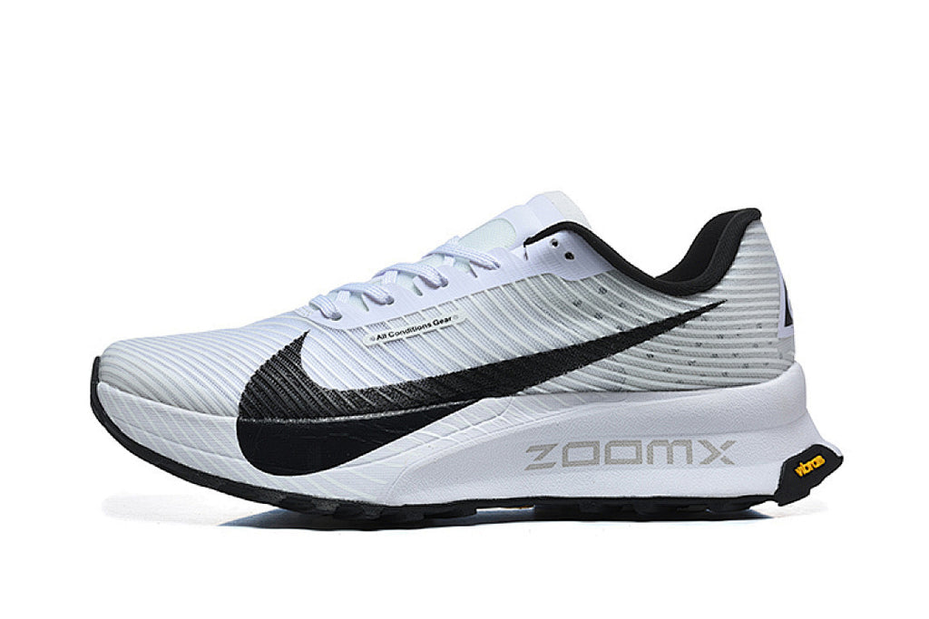 ACG Ultrafly Trail White/Black