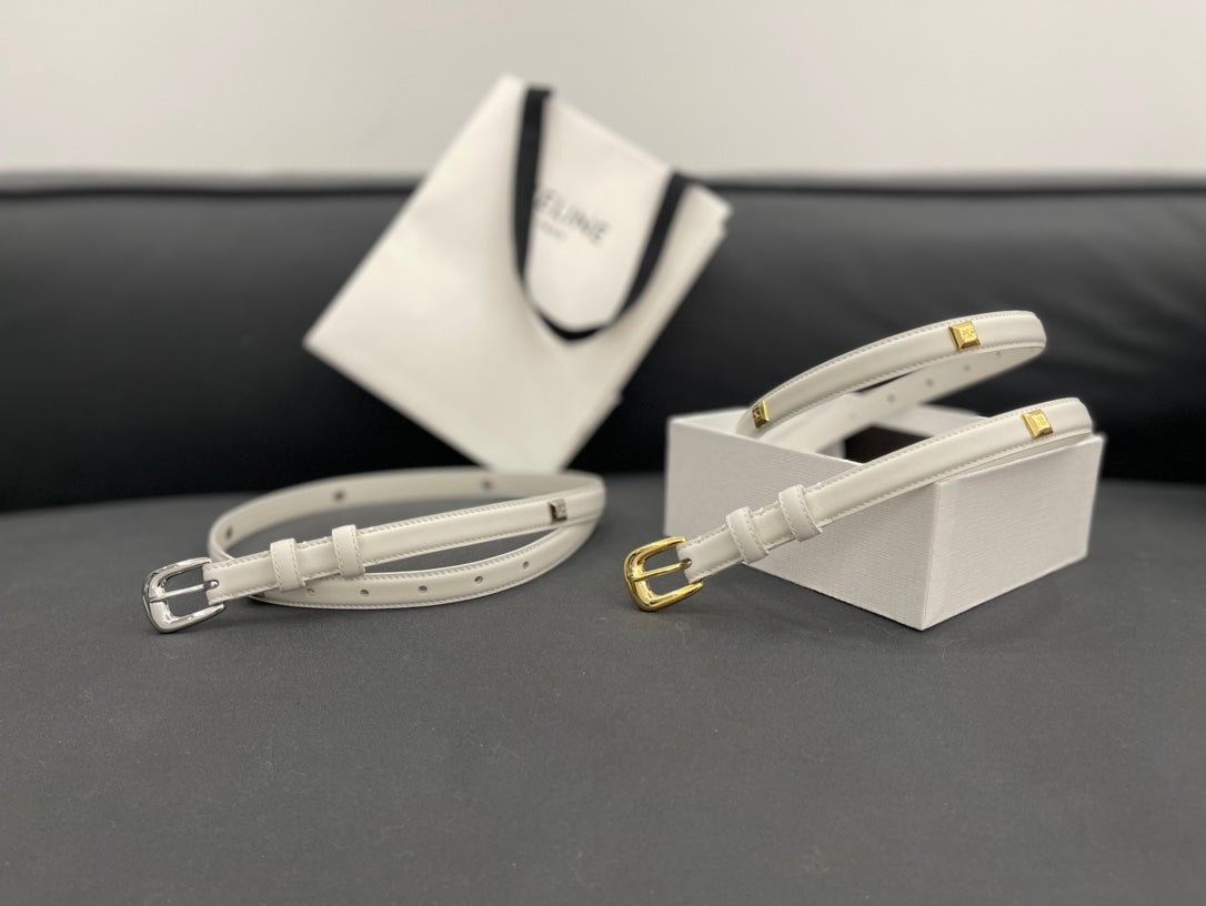 CL SMALL 18 MM TRIOMPHE BELT IN TAURILLON WHITE LEATHER GOLD HARDWARE