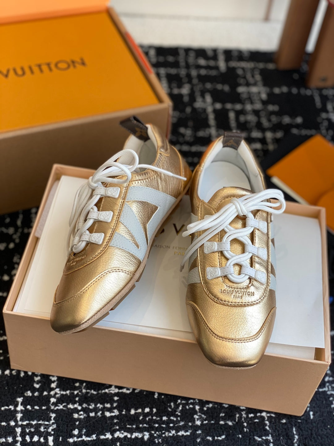 Louis Vuitton Recif Sneaker (Metallic Gold/White)