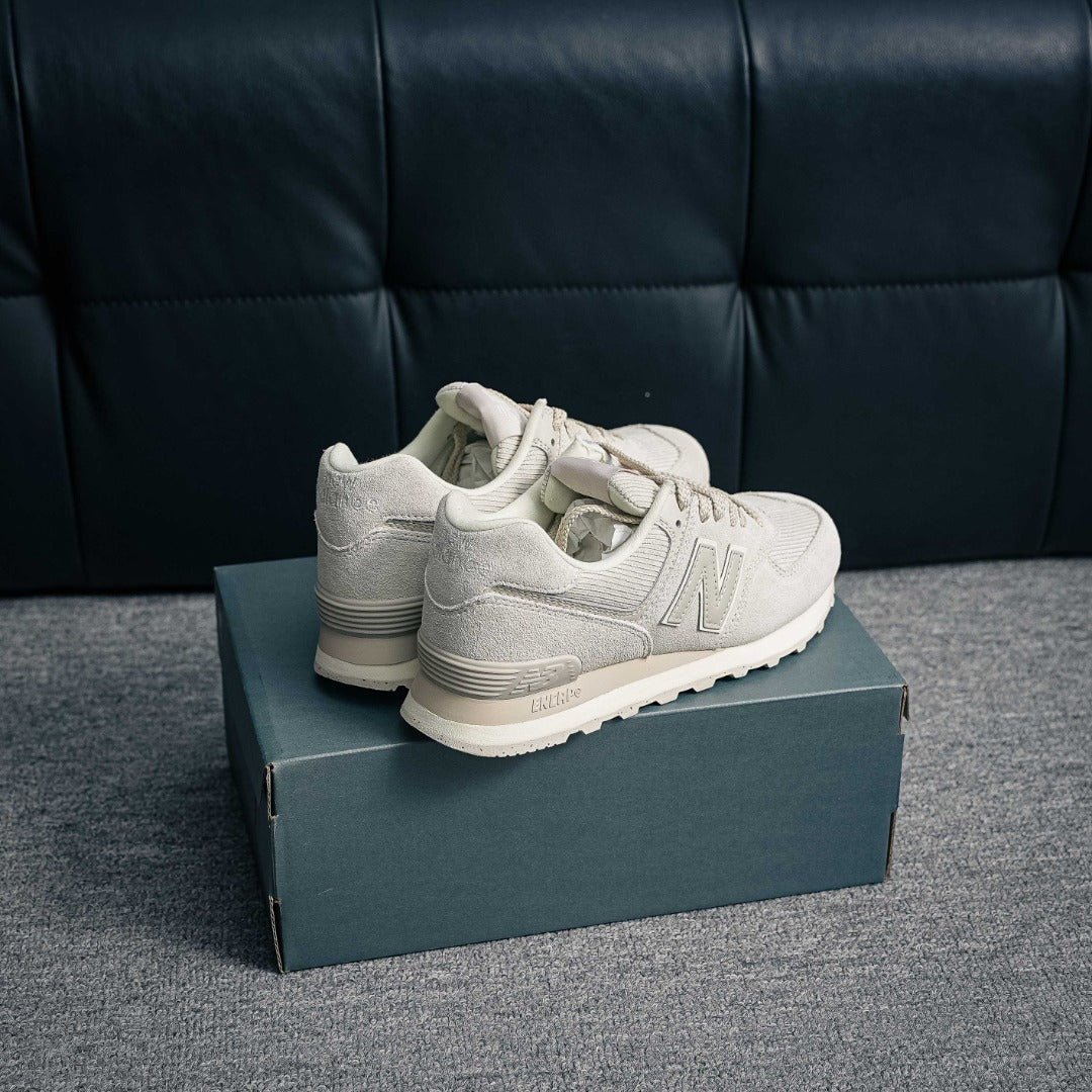 New Balance 574 "Grey / Off-White
