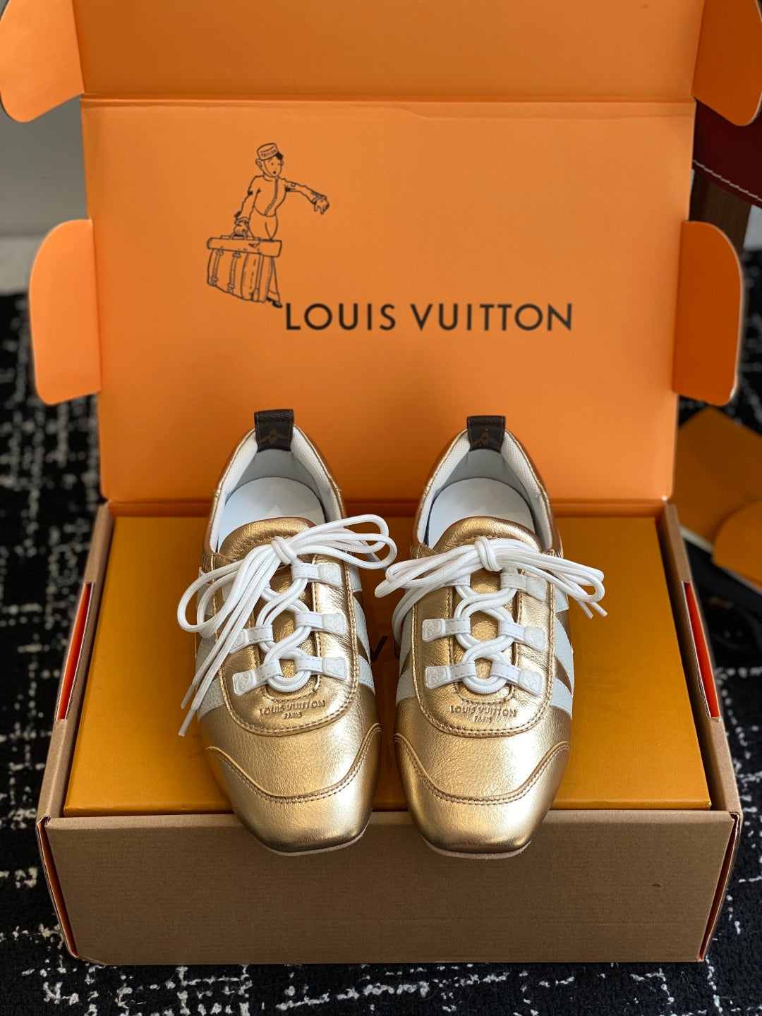 Louis Vuitton Recif Sneaker (Metallic Gold/White)