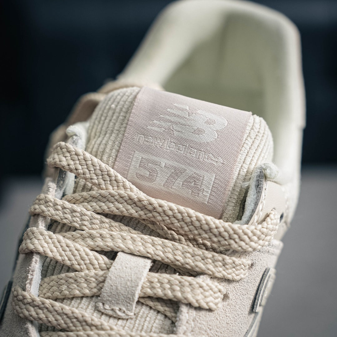 New Balance 574 "Grey / Off-White