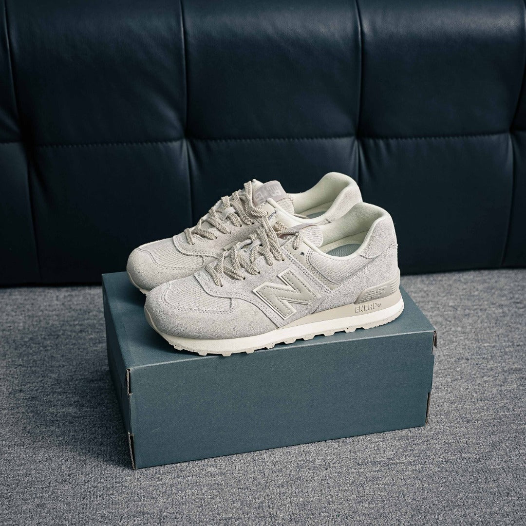 New Balance 574 "Grey / Off-White