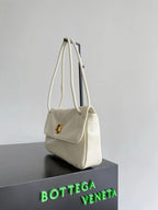 Bottega Veneta 2026 Madison Bag White Lambskin 129930