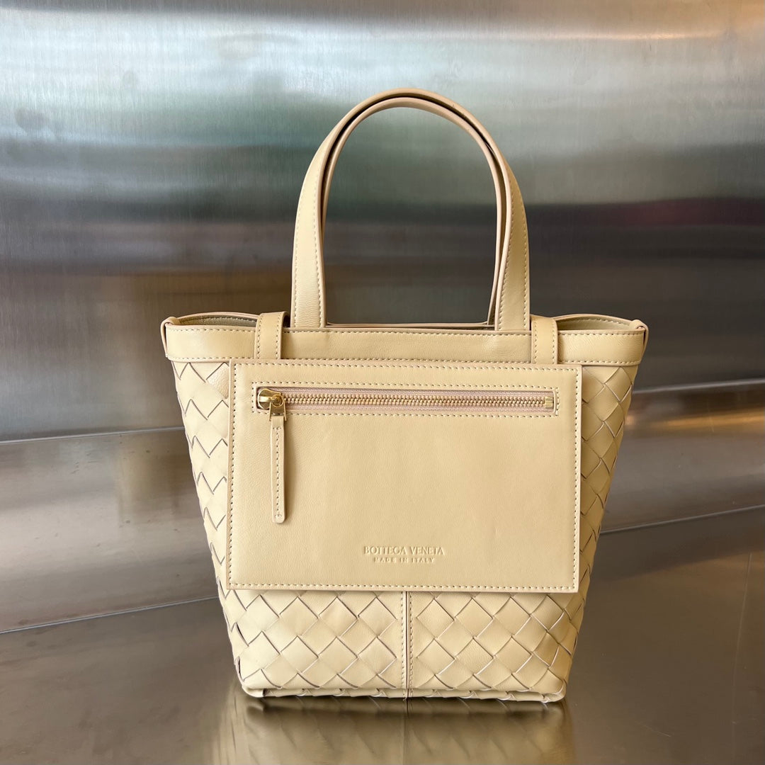 FLIP FLAP 23 BAG IN BEIGE LAMBSKIN