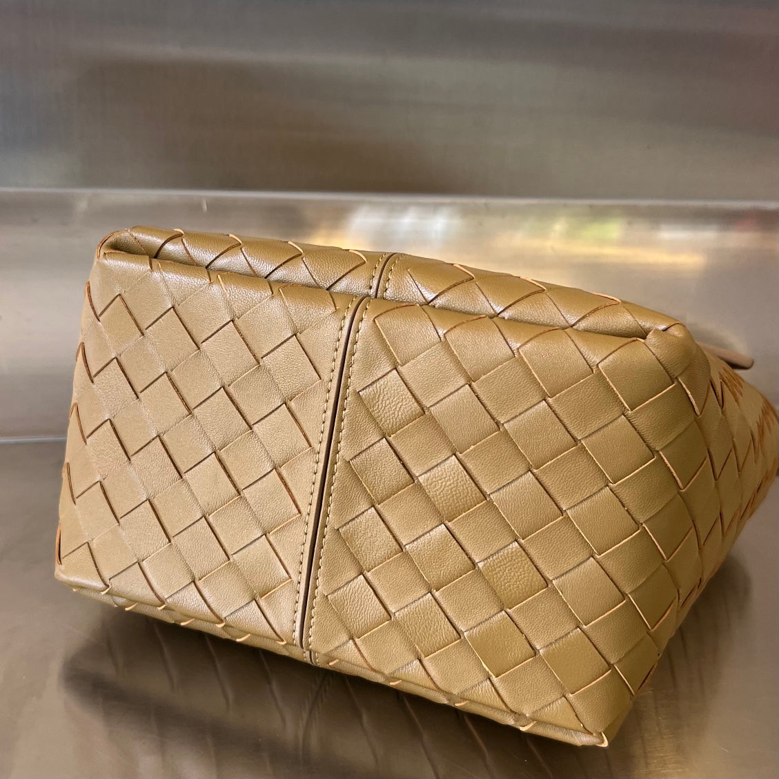 FLIP FLAP 23 BAG IN CARAMEL BROWN LAMBSKIN