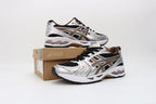 ASICS Unisex GEL-Kayano 14 "Black / Coffee"