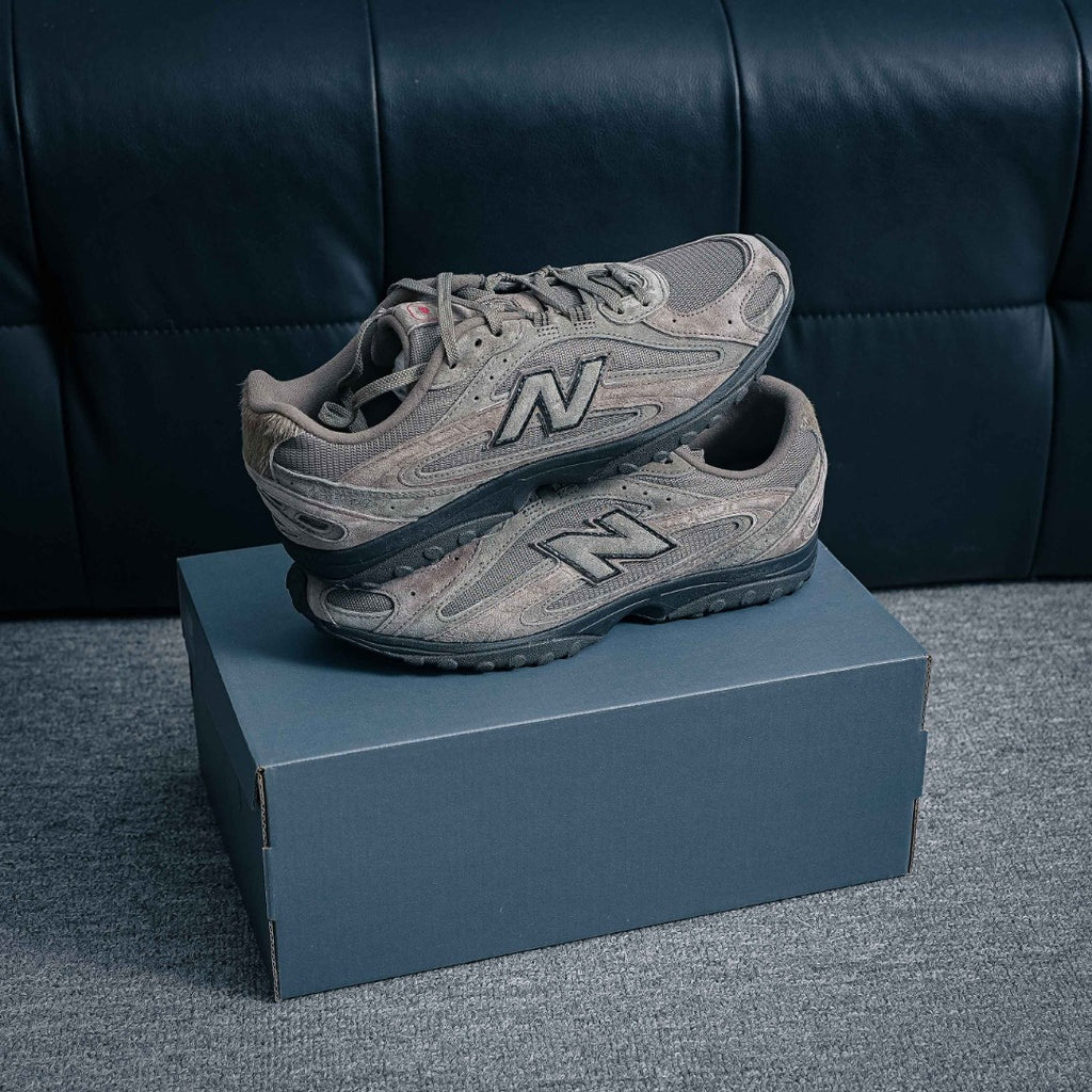 New Balance 204L "Lunar New Year / Year Of The Horse - Thunder Brown"