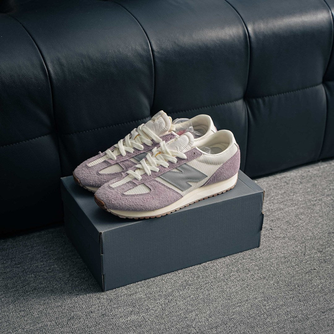 New Balance 471 "Linen / Ice Wine / Rain Cloud"