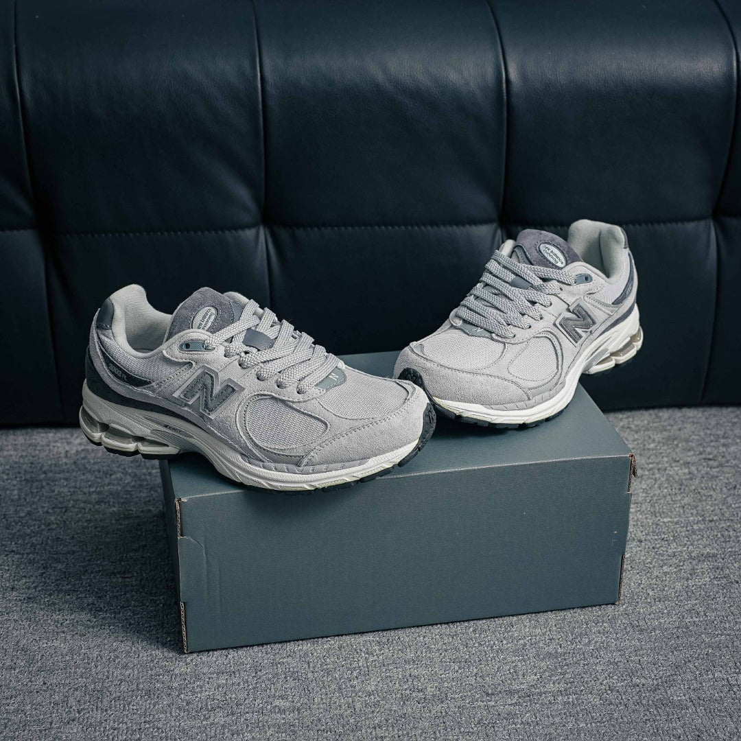 New Balance 2002R Light Grey Aluminum