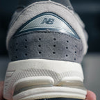 New Balance 2002R Light Grey Aluminum