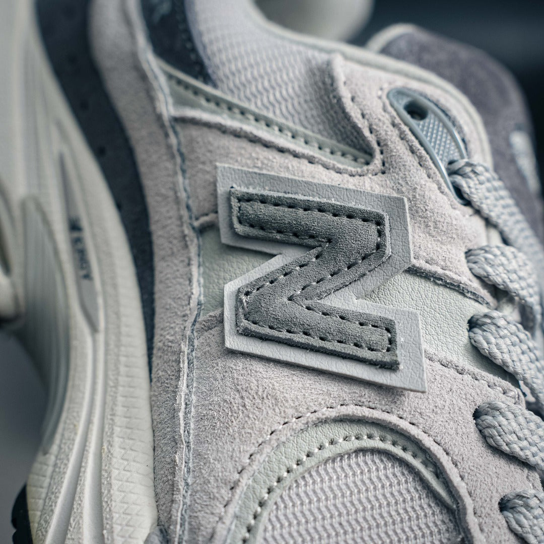 New Balance 2002R Light Grey Aluminum