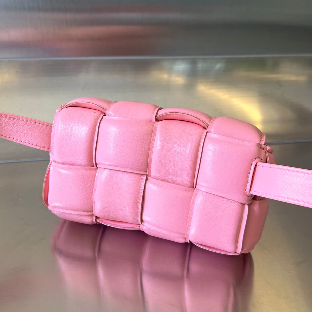 MINI CASSETTE 18 IN LIGHT PINK LAMBSKIN