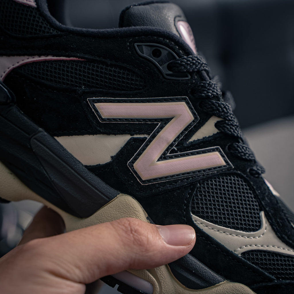 New Balance 9060 "Black/Pink" Sneakers