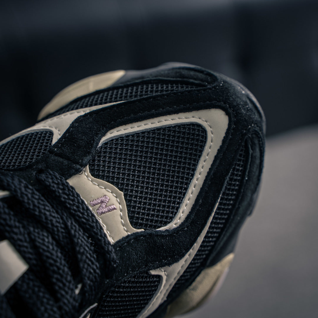 New Balance 9060 "Black/Pink" Sneakers