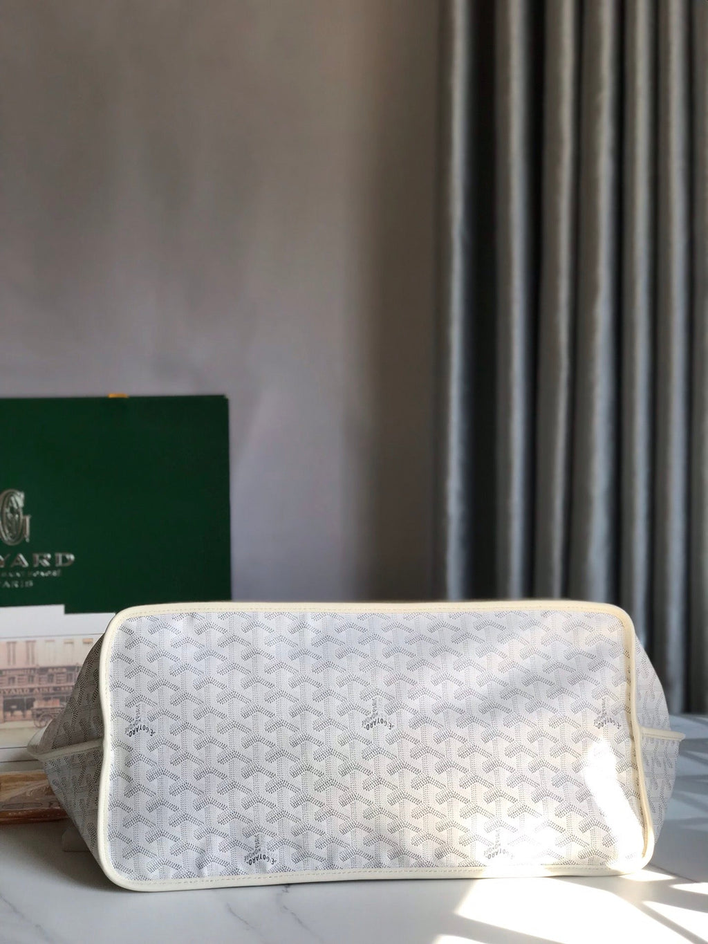 Goyard Anjou GM Bag 39cm White Calfskin Goyardine Canvas 290818