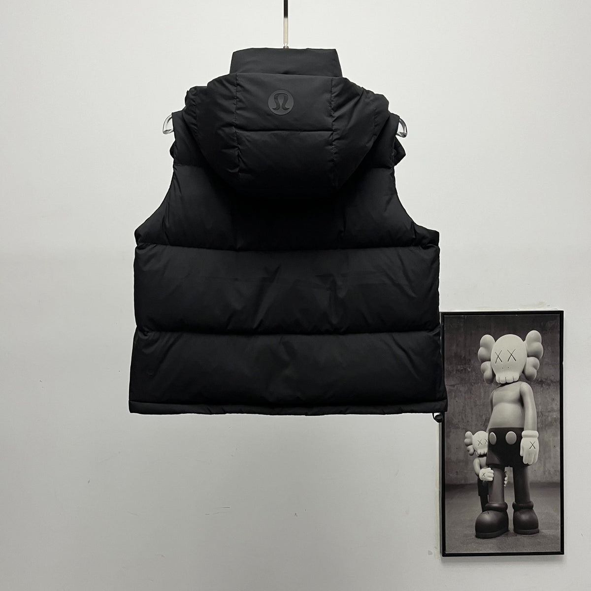lululemon Women's Wunder Puff Water-Repellent Cropped Down Vest in Black