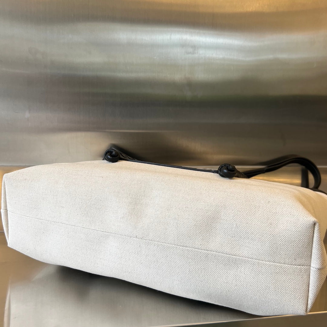 PORTELLO TOTE 53 IN BLACK CALFSKIN AND WHITE CANVAS