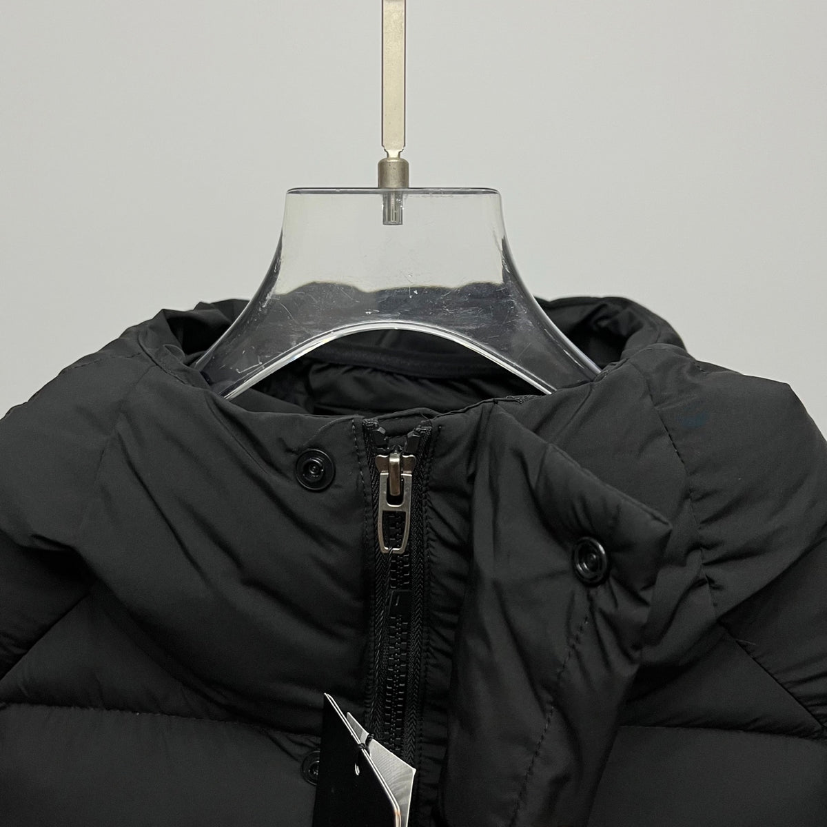 lululemon Men's Wunder Puff Water-Repellent Down Puffer Jacket in Black