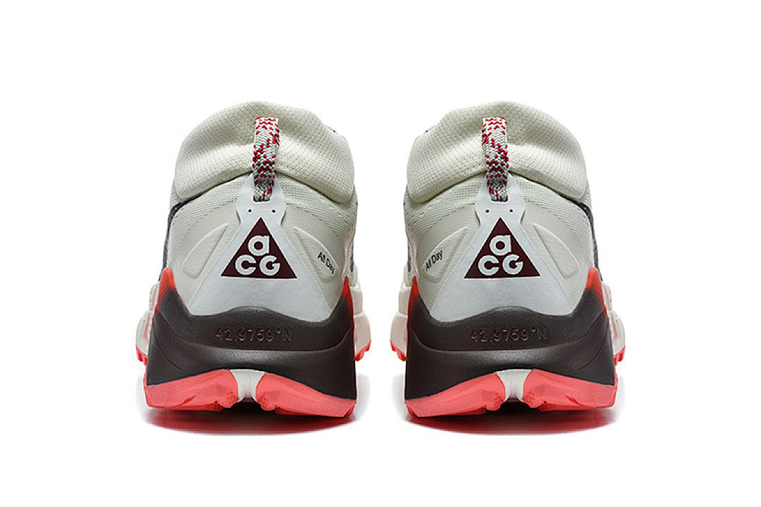 ACG Zegama Sea Glass/Team Crimson/Volt Tint