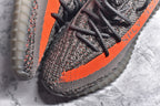 Yeezy 350 v2 01