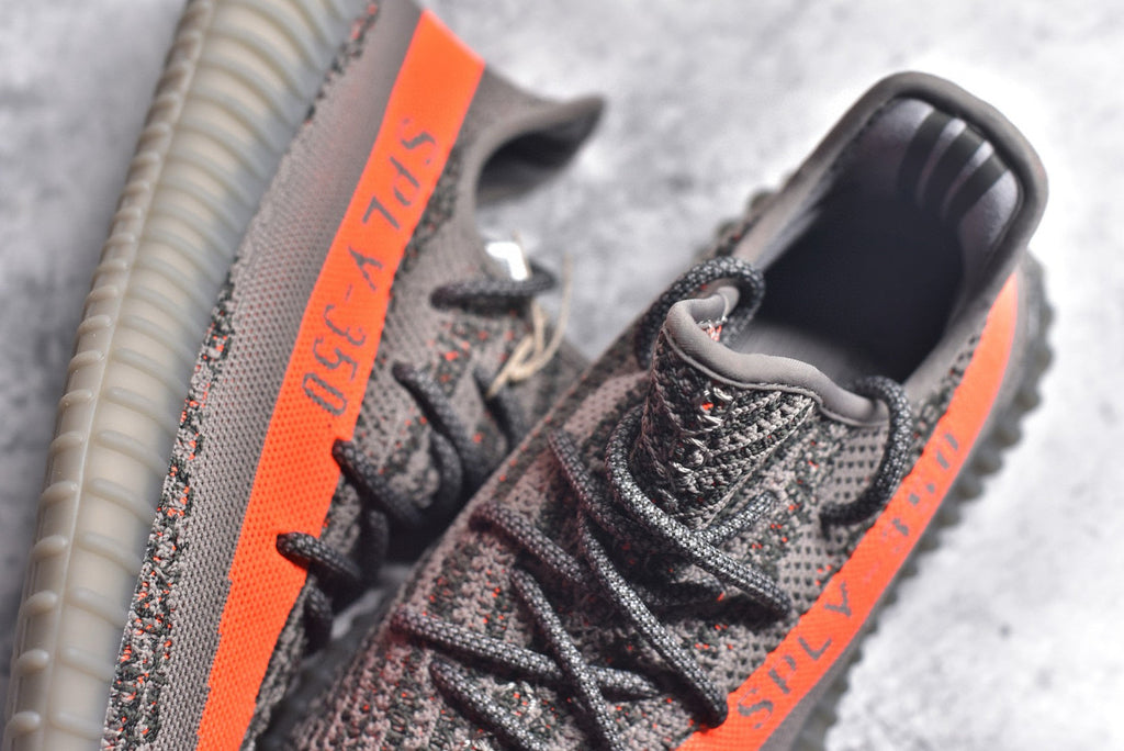 Yeezy 350 v2 01