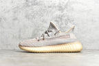 Yeezy 350 v2 22