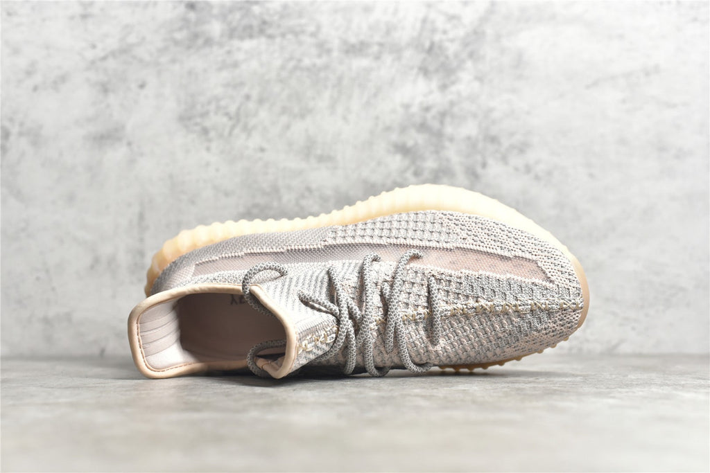 Yeezy 350 v2 22
