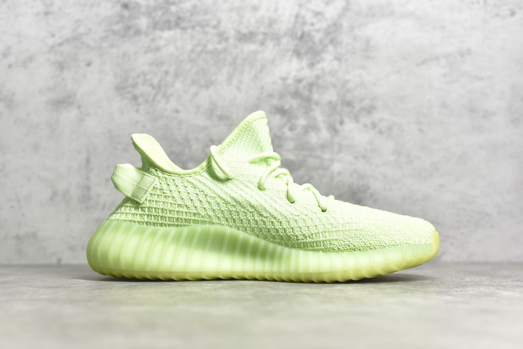 Yeezy 350 v2 18