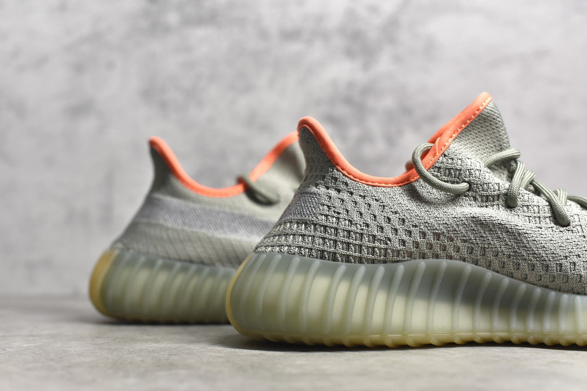 Yeezy 350 v2 17