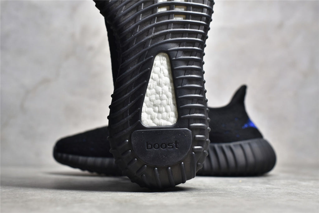 Yeezy 350 v2 15